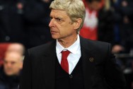 Huấn luyện viên Arsene Wenger của Arsenal