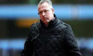 Huấn luyện viên Paul Lambert của Aston Villa