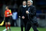 Huấn luyện viên Jose Mourinho của Chelsea