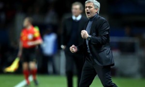Huấn luyện viên Jose Mourinho của Chelsea