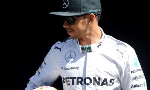Lewis Hamilton Đua Xe F1 Mercedes-Chi