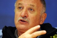 Huấn luyện viên trưởng Luiz Felipe Scolari của đội tuyển Brazil