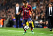 Tiền đạo Neymar của Barcelona