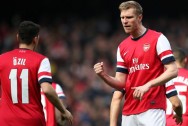 Per Mertesacker Bóng Đá Arsenal