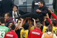 Huấn luyện viên Diego Simeone của Atletico