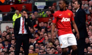 Huấn luyện viên tạm quyền Ryan Giggs của Manchester United
