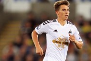 Swansea City midfielder Tom Carroll