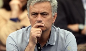 Chelsea-Manager-Jose-Mourinho