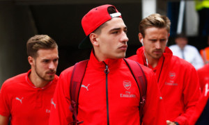 HLV Del Bosque giải thích lý do gạch tên sao Arsenal ra khỏi ĐTQG- Dafabet Keo bong da (1)