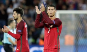 euro-2016-ronaldo-bo-dao-nha
