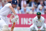 Đội trưởng Alastair Cook hy vọng tuyển Anh vẫn có thể theo đuổi mục tiêu