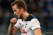 Tottenham: Harry Kane tiến bộ thầm lặng