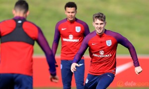 John Stones hướng tới trận đấu với DT Đức