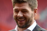 Gerrard: Các cầu thủ trẻ của Liverpool cần thể hiện phong độ hàng đầu