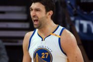 Bóng rổ NBA: Zaza Pachulia gia hạn hợp đồng với Warriors