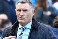 Tony-Mowbray-Blackburn-Rovers-Mowbray tự tin vào sự chắc chắn của bộ đôi nơi hàng thủ