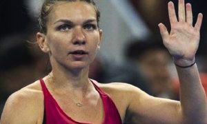 Simona Halep đánh bại Maria Sharapova tại China Open