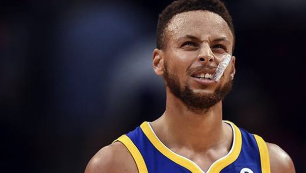 NBA: Kevin Durant lo ngại chấn thương của Stephen Curry