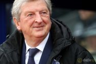 Crystal Palace: Roy Hodgson vui mừng vì sự trở lại của Wilfried Zaha