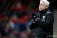 HLV Alan Pardew tụ tin vào cơ hội trụ hạng của West Brom Albion