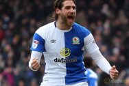 Blackburn Rovers đưa ra bản hợp đồng mới cho Danny Graham