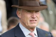 Cá cược: John Gosden thích thú xem cuộc đối đầu Derby vs Warrior