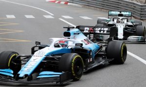 Lewis Hamilton tin tưởng vào đội đua Mercedes trước vòng đua tại Monaco