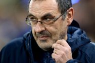 Cá cược Chelsea huấn luyện viên Sarri bị cấm chuyển nhượng