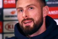 Olivier Giroud được đội bóng Pháp quan tâm