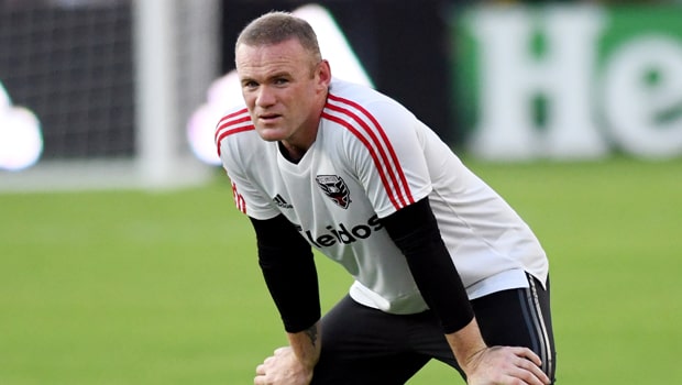 Wayne-Rooney-Football-min
