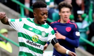 Neil Lennon yêu cầu giữ thái độ Karamoko Dembele ở dưới mặt đất