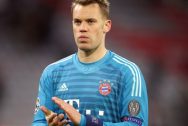 Manuel Neuer trả lời về quyết định giải nghệ tại Bayern