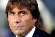 Conte có chiến thắng quan trọng cùng Inter sau khi đánh bại Napoli