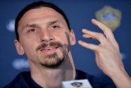 Ibrahimovic nói về việc trở lại AC Milan